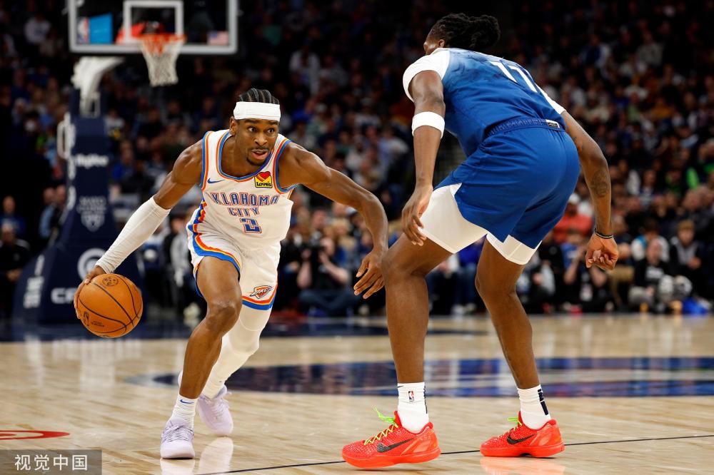 的舞台上 的舞台上