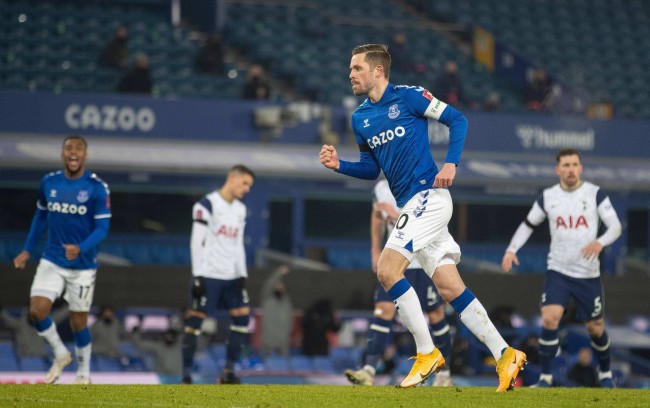 得了称赞 得了称赞